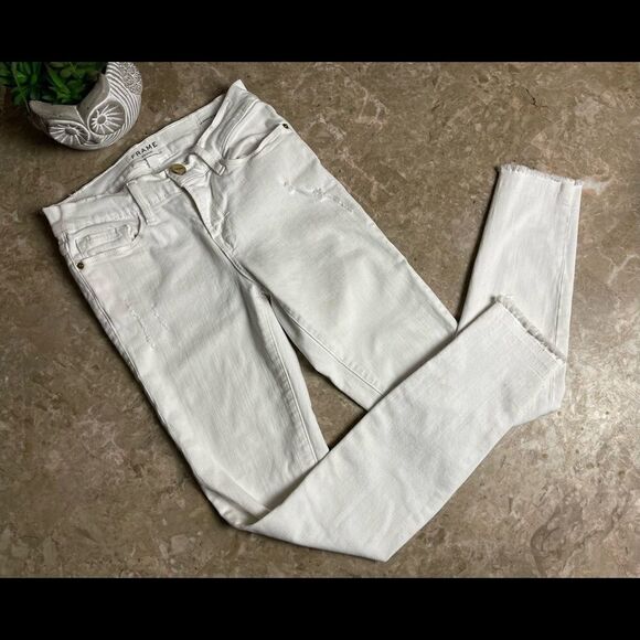 𝅺frame Le Skinny de Jeanne white distressed Crop size 26 - Picture 2 of 16
